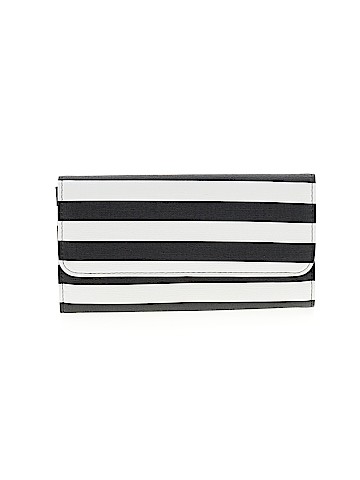 Kut from the Kloth Wallet (view 1)