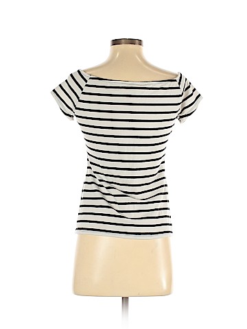 Victoria's Secret Short Sleeve T-Shirt (view 2)