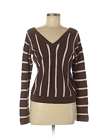 Forever 21 Pullover Sweater (view 1)