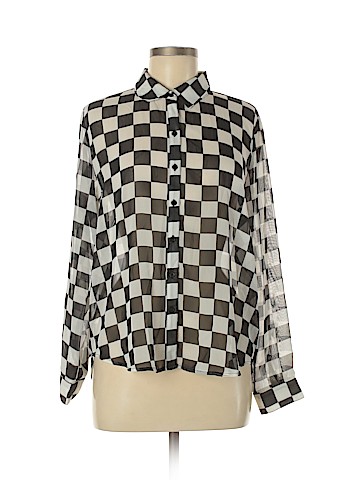 Forever 21 Long Sleeve Button-Down Shirt (view 1)