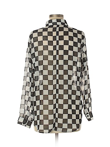 Forever 21 Long Sleeve Button-Down Shirt (view 2)