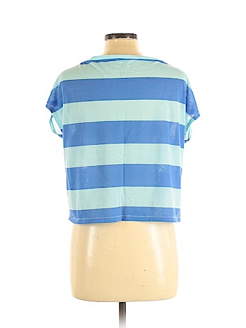 American Eagle Outfitters Short Sleeve T-Shirt (view 2)