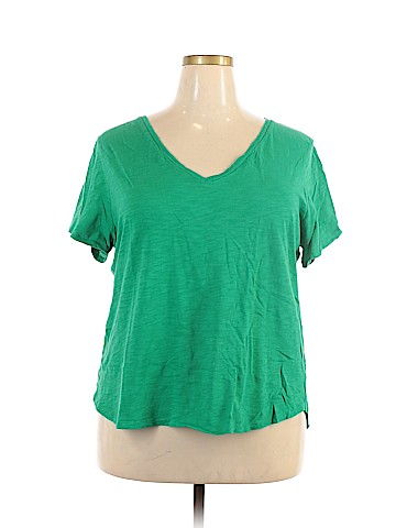 Old Navy Short Sleeve T-Shirt (view 1)