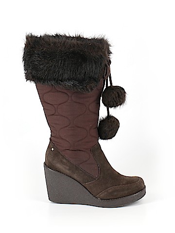 REPORT Boots (view 1)