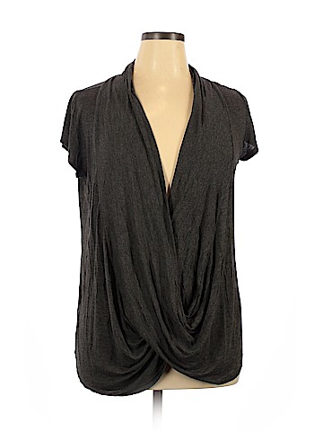 Free to Live Short Sleeve Top (view 1)