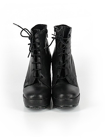 L'INTERVALLE Ankle Boots (view 2)
