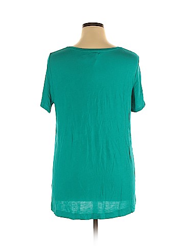 Old Navy Short Sleeve T-Shirt (view 2)