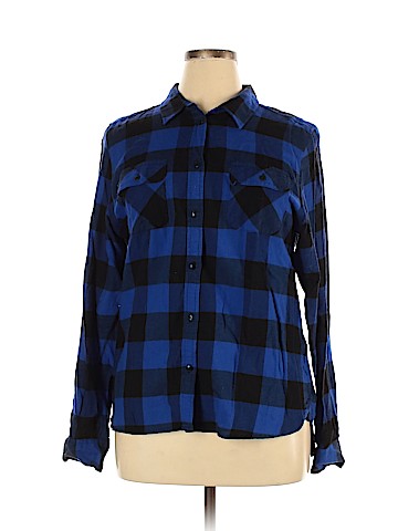 American Eagle Outfitters Long Sleeve Button-Down Shirt (view 1)