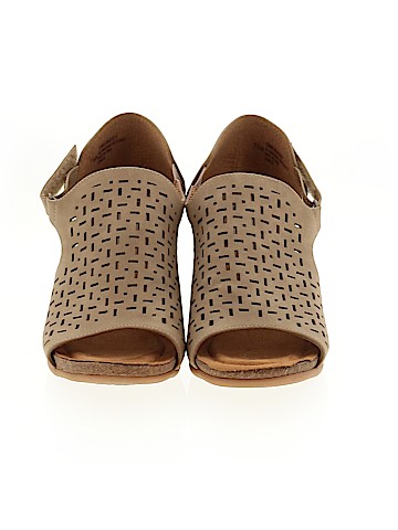 Sofft Heels (view 2)