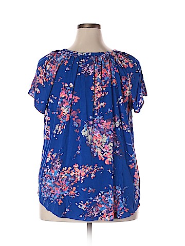 St. John's Bay Short Sleeve Blouse (view 2)