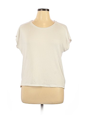 Gap Short Sleeve T-Shirt (view 1)