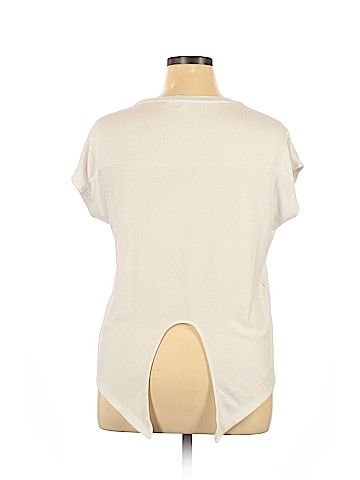 Gap Short Sleeve T-Shirt (view 2)