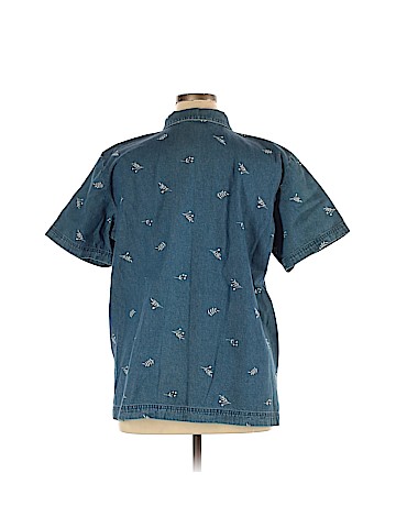 Denim & Co Short Sleeve Button-Down Shirt (view 2)