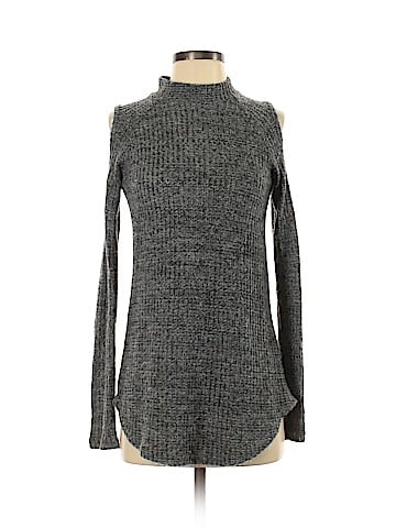 Decree Pullover Sweater (view 1)