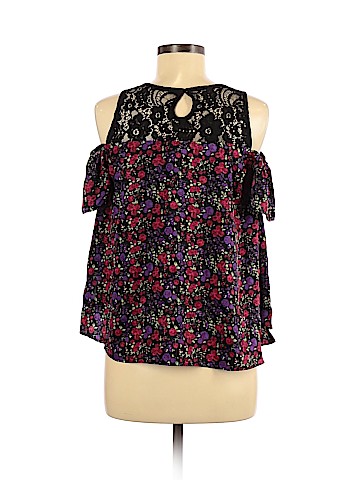 Assorted Brands Short Sleeve Blouse (view 2)