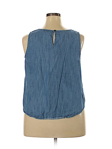 Universal Thread Sleeveless Blouse (view 2)