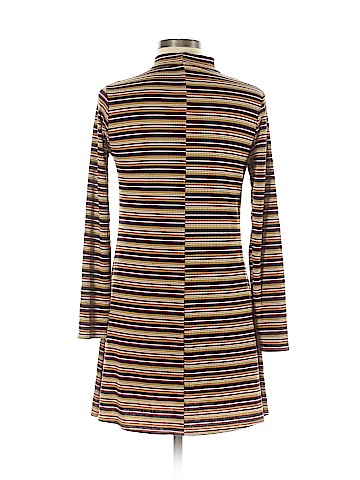 Olivia Rae Casual Dress (view 2)