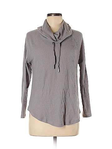 Charlotte Russe Pullover Sweater (view 1)