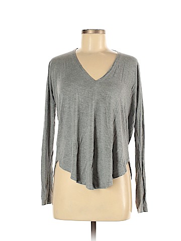 Gap Long Sleeve T-Shirt (view 1)