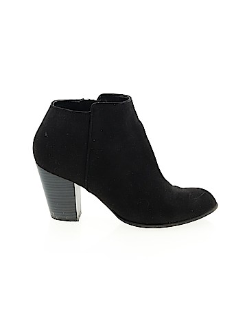 Old Navy Ankle Boots (view 1)