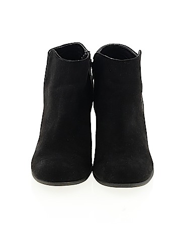 Old Navy Ankle Boots (view 2)