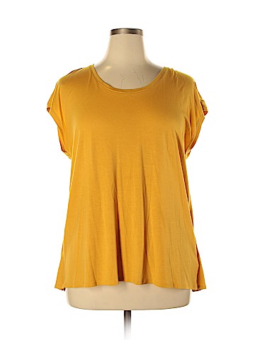 Liz Claiborne Sleeveless Blouse (view 1)