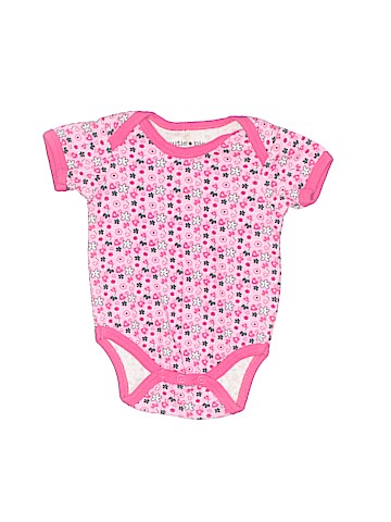 Cutie Pie Short Sleeve Onesie (view 1)