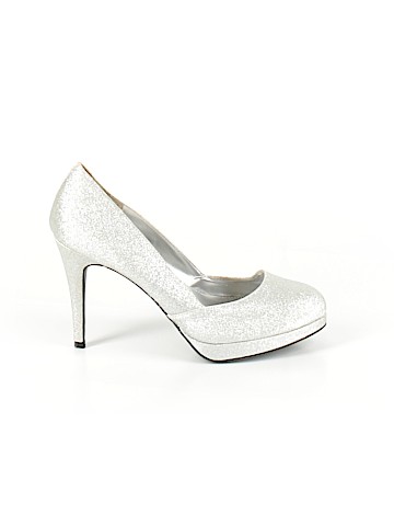 Fioni Heels (view 1)