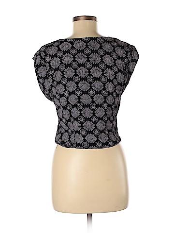 Lucy Love Short Sleeve Blouse (view 2)