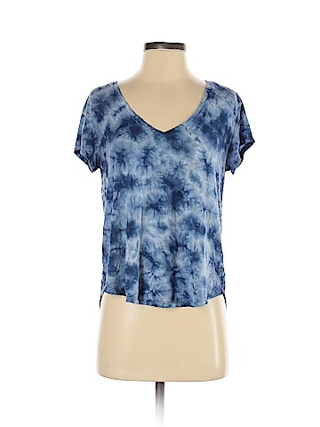 American Eagle Outfitters Short Sleeve T-Shirt (view 1)