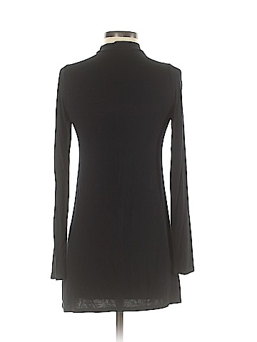 Lulu's Long Sleeve Top (view 2)