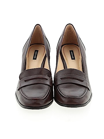 Alex Marie Heels (view 2)