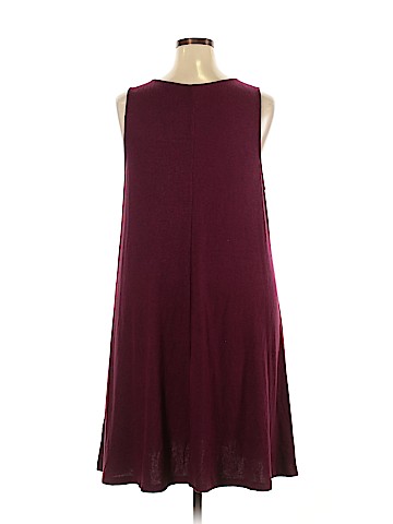 Old Navy Casual Dress (view 2)