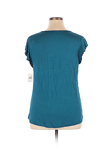 Assorted Brands Short Sleeve T-Shirt (view 2)