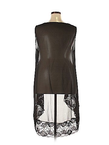 Unbranded Sleeveless Blouse (view 2)