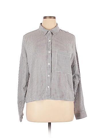 Wild Fable Long Sleeve Button-Down Shirt (view 1)