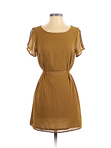 Forever 21 Casual Dress (view 1)