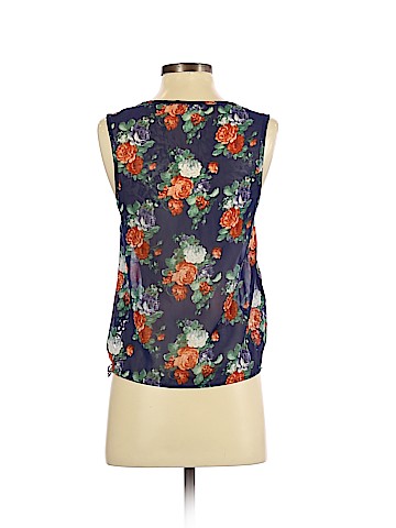 TOBI Sleeveless Blouse (view 2)