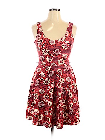 Forever 21 Casual Dress (view 1)