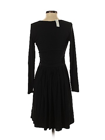 Old Navy Casual Dress (view 2)