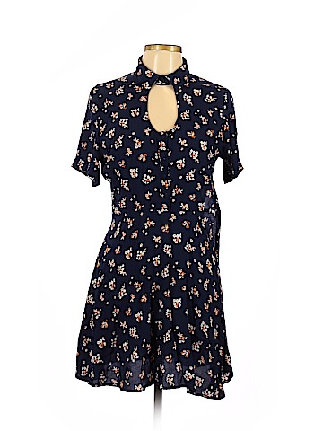 Forever 21 Casual Dress (view 1)