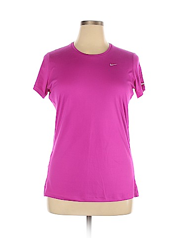 Nike Active T-Shirt (view 1)