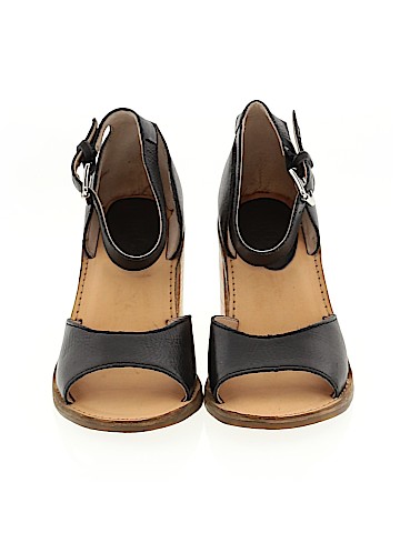 Latigo Heels (view 2)