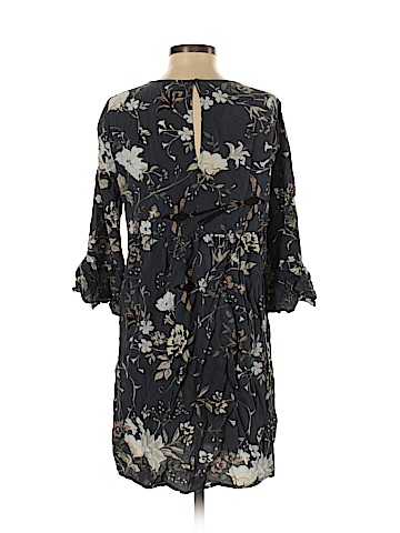 Old Navy Casual Dress (view 2)