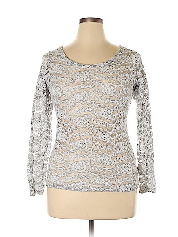 Maurices Long Sleeve Top (view 1)