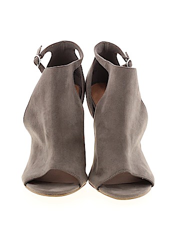 Christian Siriano for Payless Heels (view 2)