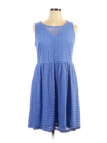 Apt. 9 Casual Dress (view 1)