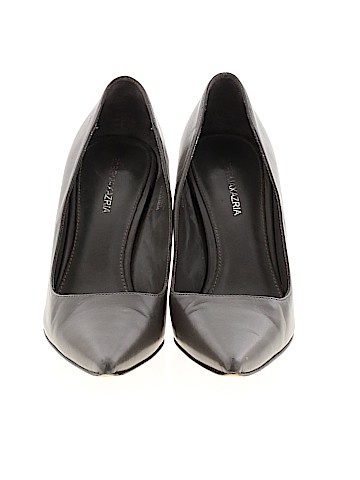 BCBGMAXAZRIA Heels (view 2)