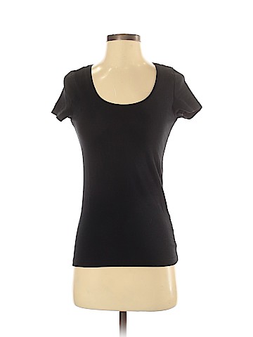 H&M Short Sleeve T-Shirt (view 1)