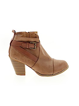 Charles Albert Size 6 1/2